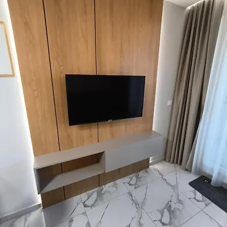 Schoene Im Emilia Romana Park Apartament Słoneczny Brzeg
