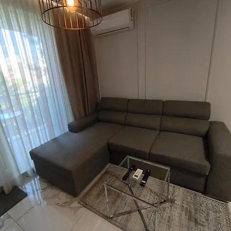 Schoene Im Emilia Romana Park Apartament Słoneczny Brzeg